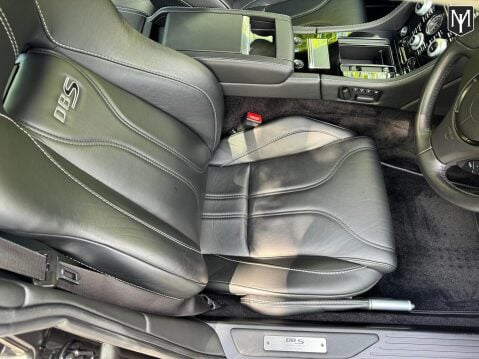 Aston Martin DBS 6.0 V12 113
