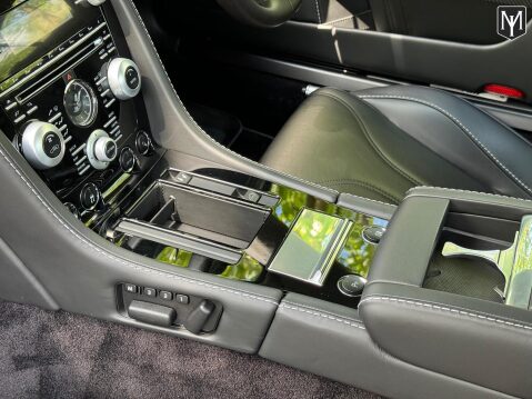 Aston Martin DBS 6.0 V12 124