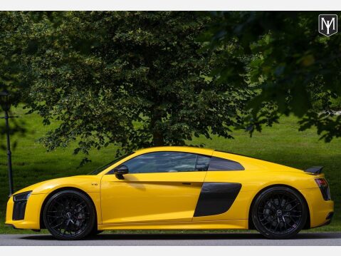 Audi R8 V10 PLUS QUATTRO 5