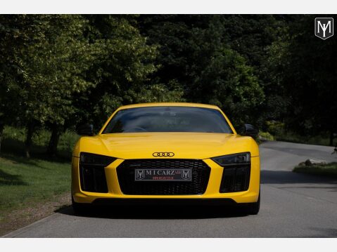 Audi R8 V10 PLUS QUATTRO 7