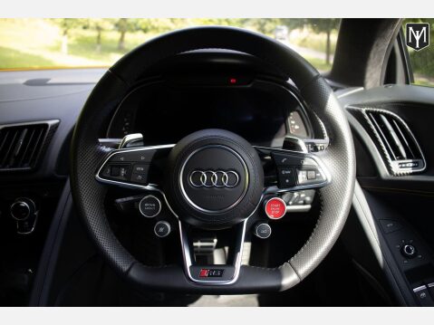 Audi R8 V10 PLUS QUATTRO 15