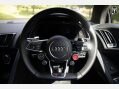 Audi R8 V10 PLUS QUATTRO 15