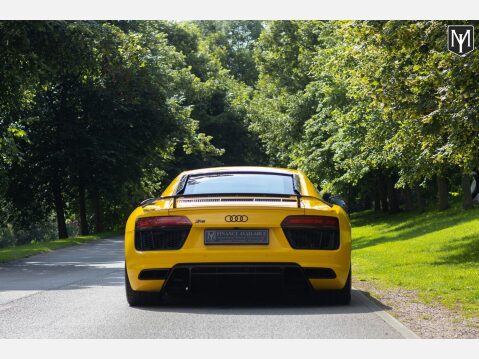 Audi R8 V10 PLUS QUATTRO 31