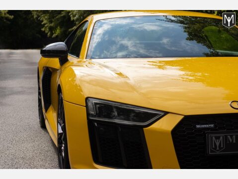 Audi R8 V10 PLUS QUATTRO 35