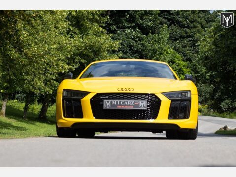 Audi R8 V10 PLUS QUATTRO 39