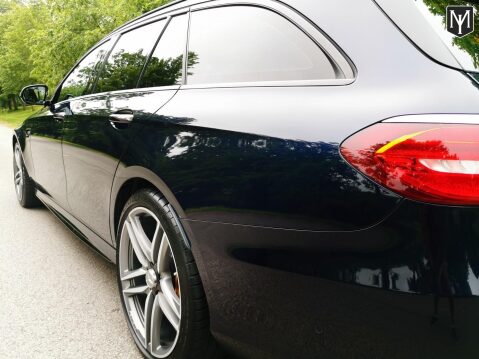 Mercedes-Benz E Class 4.0 E63 V8 BiTurbo AMG S 49