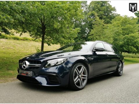 Mercedes-Benz E Class 4.0 E63 V8 BiTurbo AMG S 61