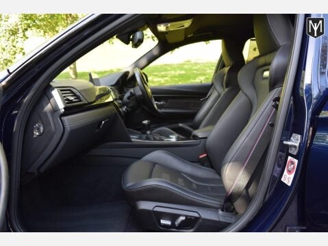 BMW M3 3.0 BiTurbo Competition 11