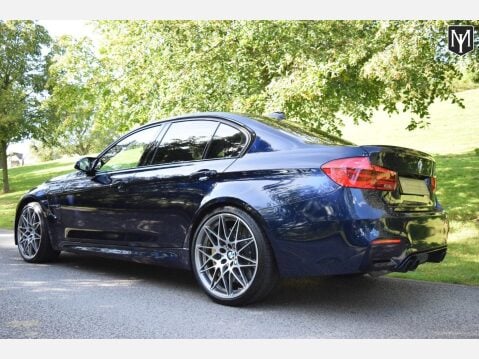 BMW M3 3.0 BiTurbo Competition 37