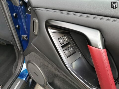 Nissan GT-R PREMIUM EDITION 93