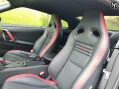 Nissan GT-R PREMIUM EDITION 16
