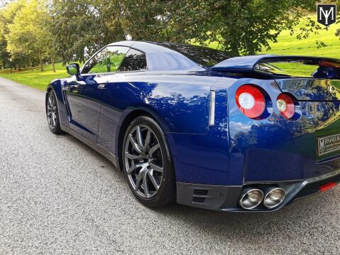 Nissan GT-R PREMIUM EDITION 46