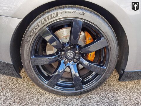 Nissan GT-R BLACK EDITION 10