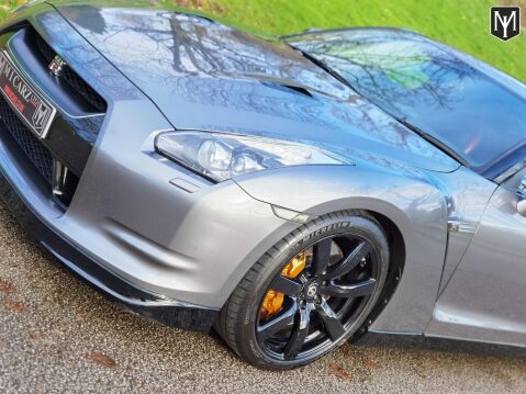 Nissan GT-R BLACK EDITION 67