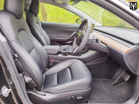 Tesla Model 3 Performance 14