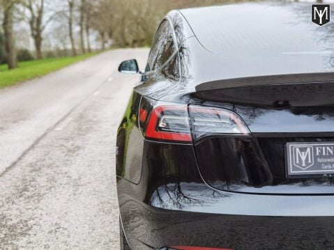 Tesla Model 3 Performance 60