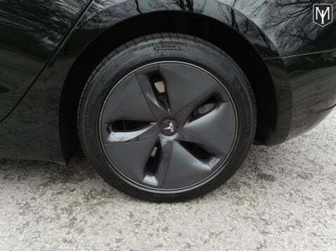 Tesla Model 3 Performance 67