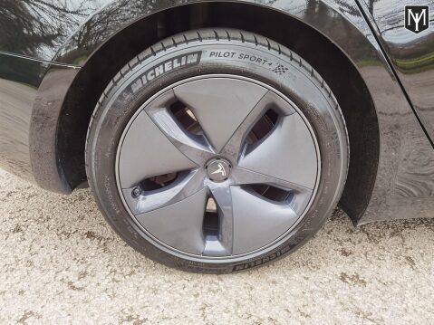 Tesla Model 3 Performance 68