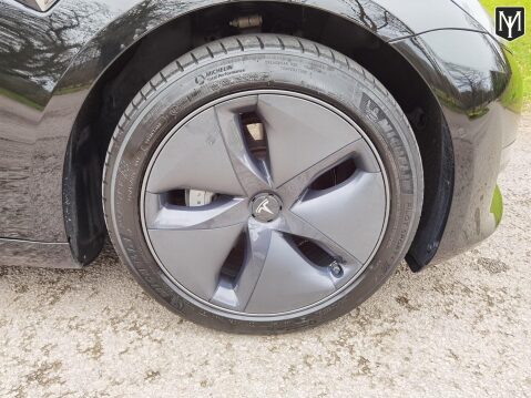 Tesla Model 3 Performance 69