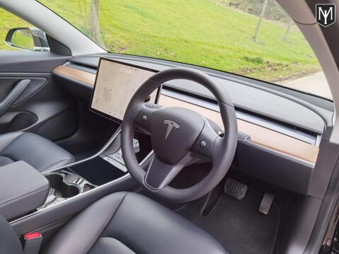 Tesla Model 3 Performance 83