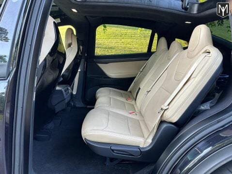 Tesla Model X P90D Dual Motor 14