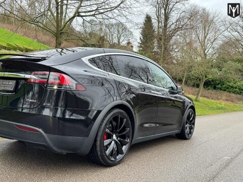 Tesla Model X P90D Dual Motor 42