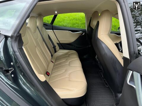 Tesla Model S 85 12