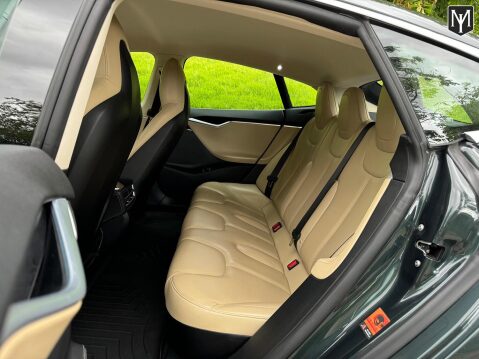 Tesla Model S 85 10