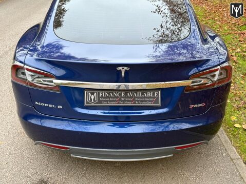 Tesla Model S P85D (Dual Motor) 26
