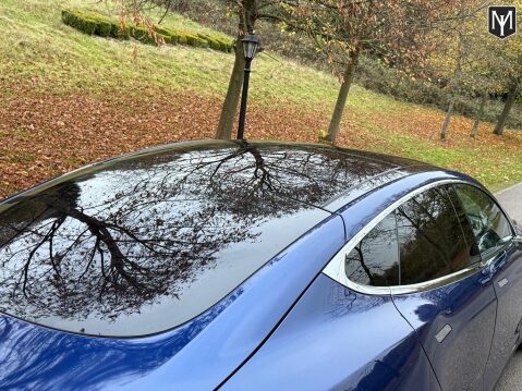 Tesla Model S P85D (Dual Motor) 28