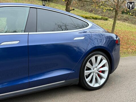 Tesla Model S P85D (Dual Motor) 58