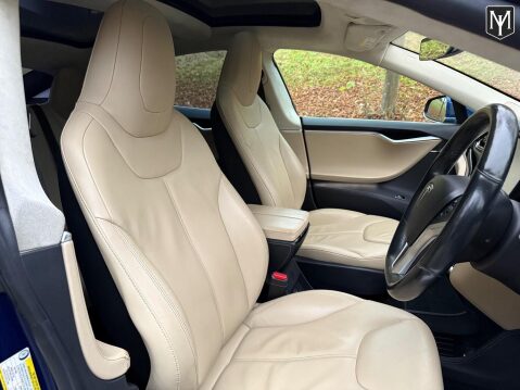 Tesla Model S P85D (Dual Motor) 79