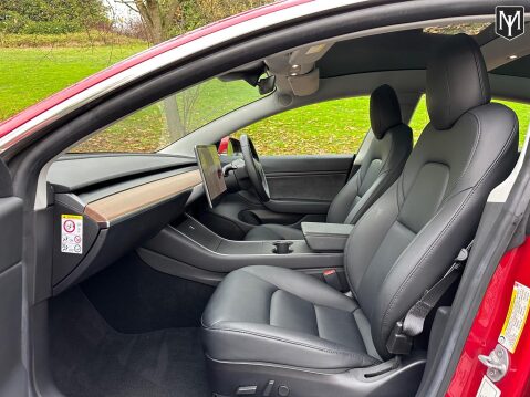 Tesla Model 3 STANDARD RANGE PLUS 10