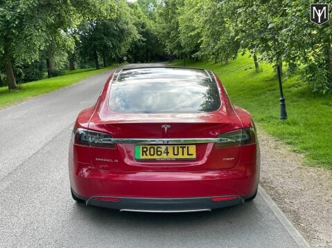 Tesla Model S P85+ 8