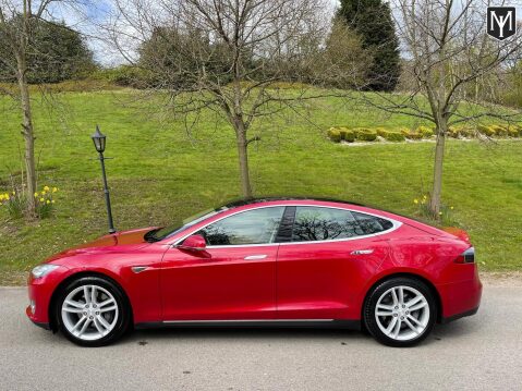 Tesla Model S 85D 5