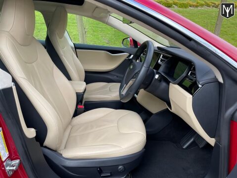 Tesla Model S 85D 13