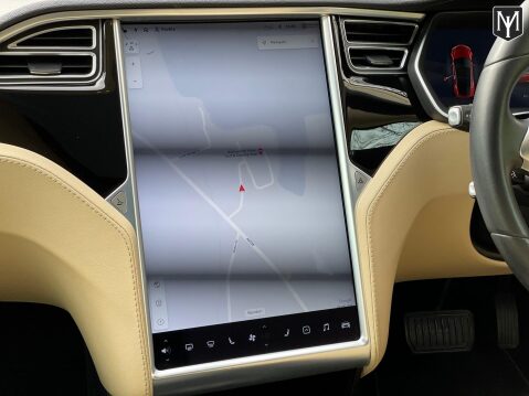 Tesla Model S 85D 18