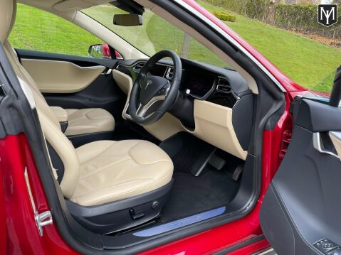 Tesla Model S 85D 81