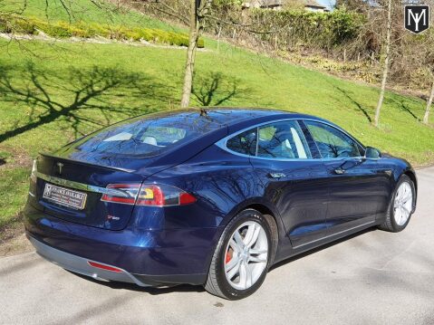 Tesla Model S P85 3