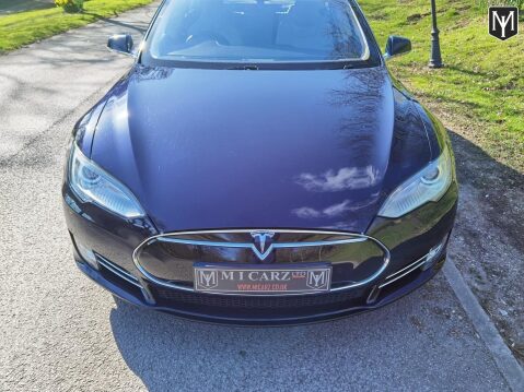Tesla Model S P85 23
