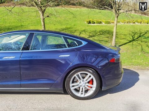 Tesla Model S P85 38