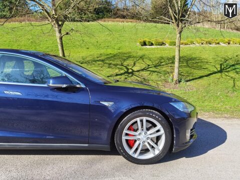 Tesla Model S P85 40