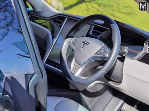 Tesla Model S P85 92