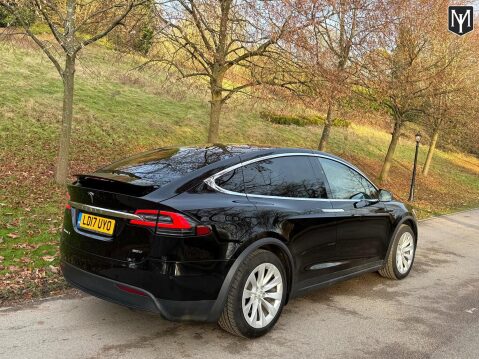 Tesla Model X 90D (Dual Motor) 3