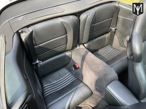 Porsche 911 CARRERA 2 13
