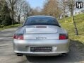 Porsche 911 CARRERA 2 26