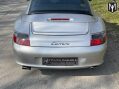 Porsche 911 CARRERA 2 28