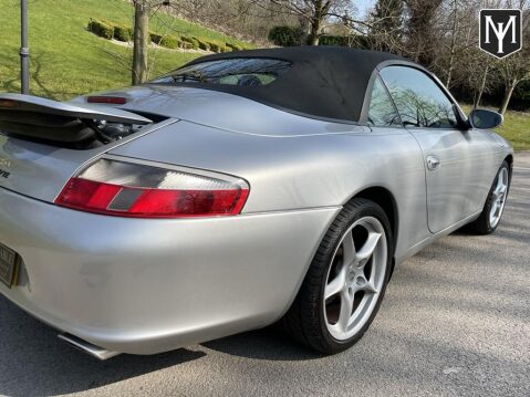 Porsche 911 CARRERA 2 46