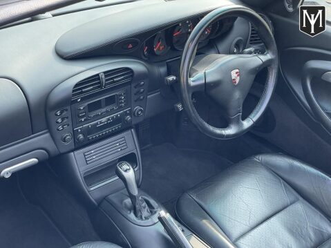 Porsche 911 CARRERA 2 93