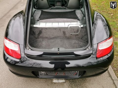 Porsche Cayman S 29